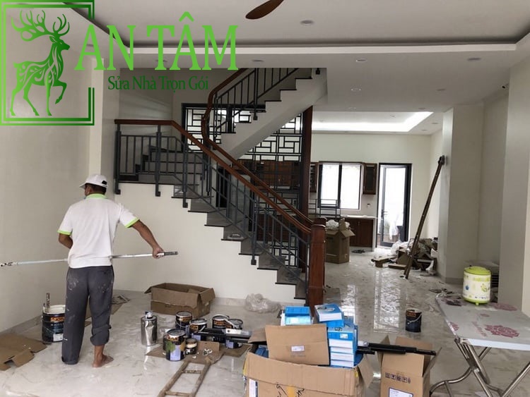 Khảo sát hiện trạng nhà cũ trước khi sửa